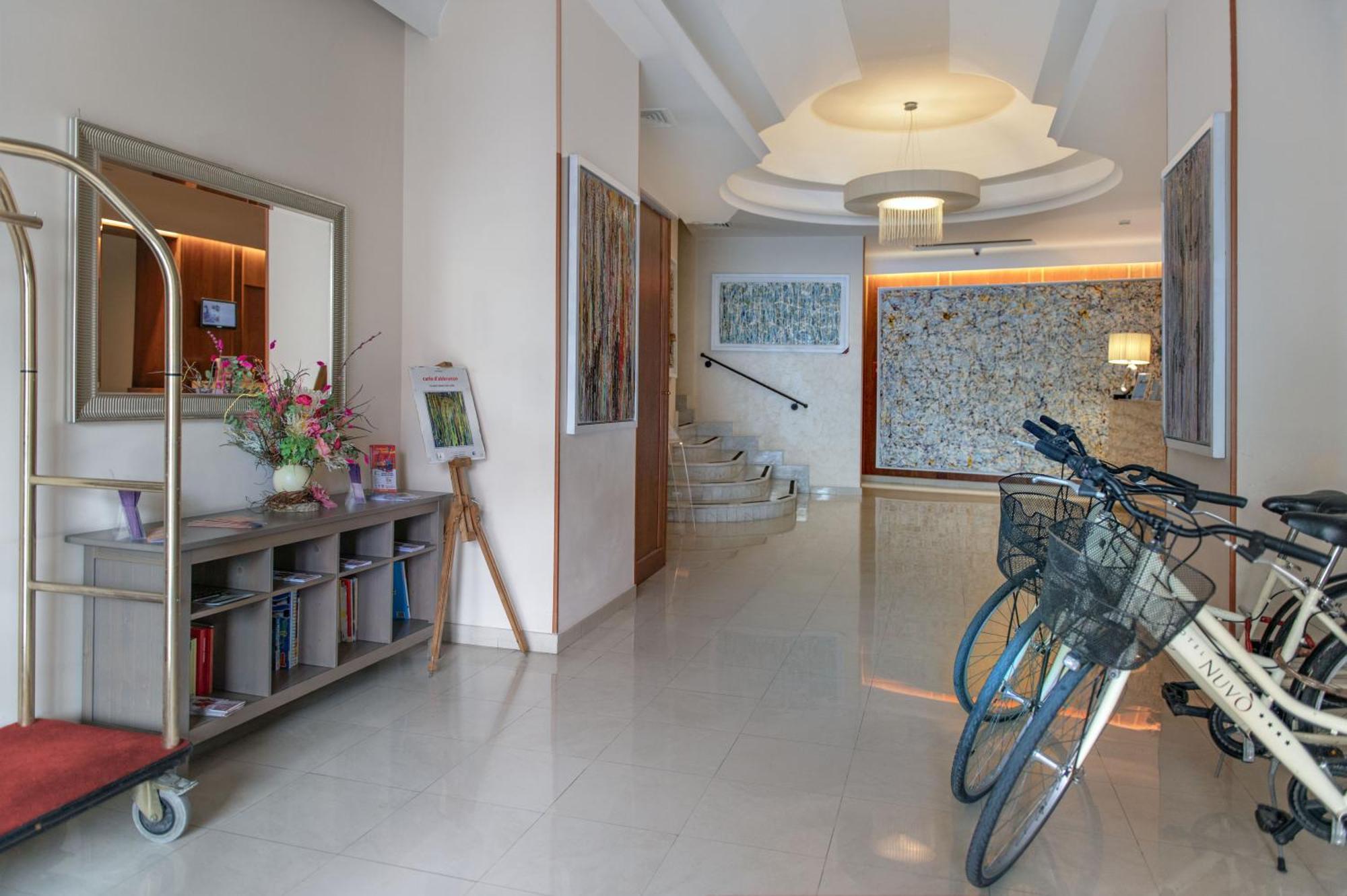 Hotel Nuvo نابولي المظهر الخارجي الصورة